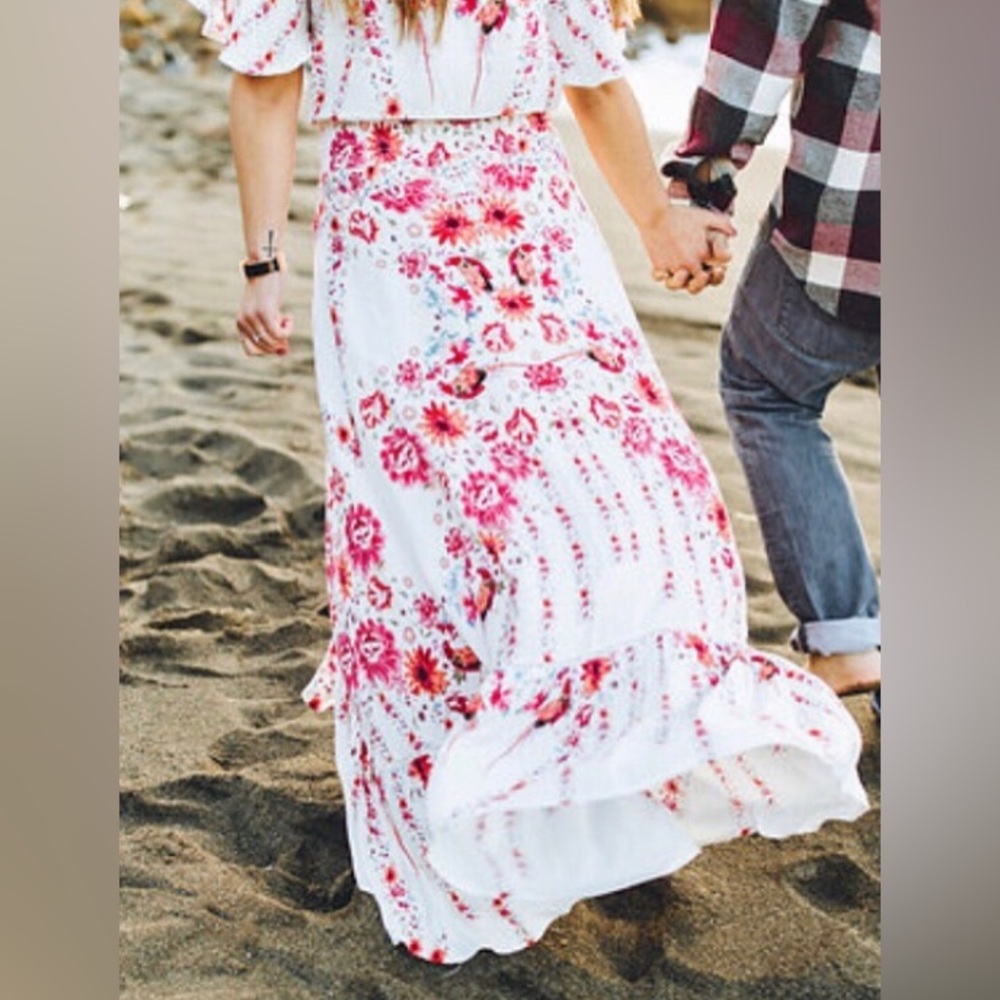 On the road High low dress